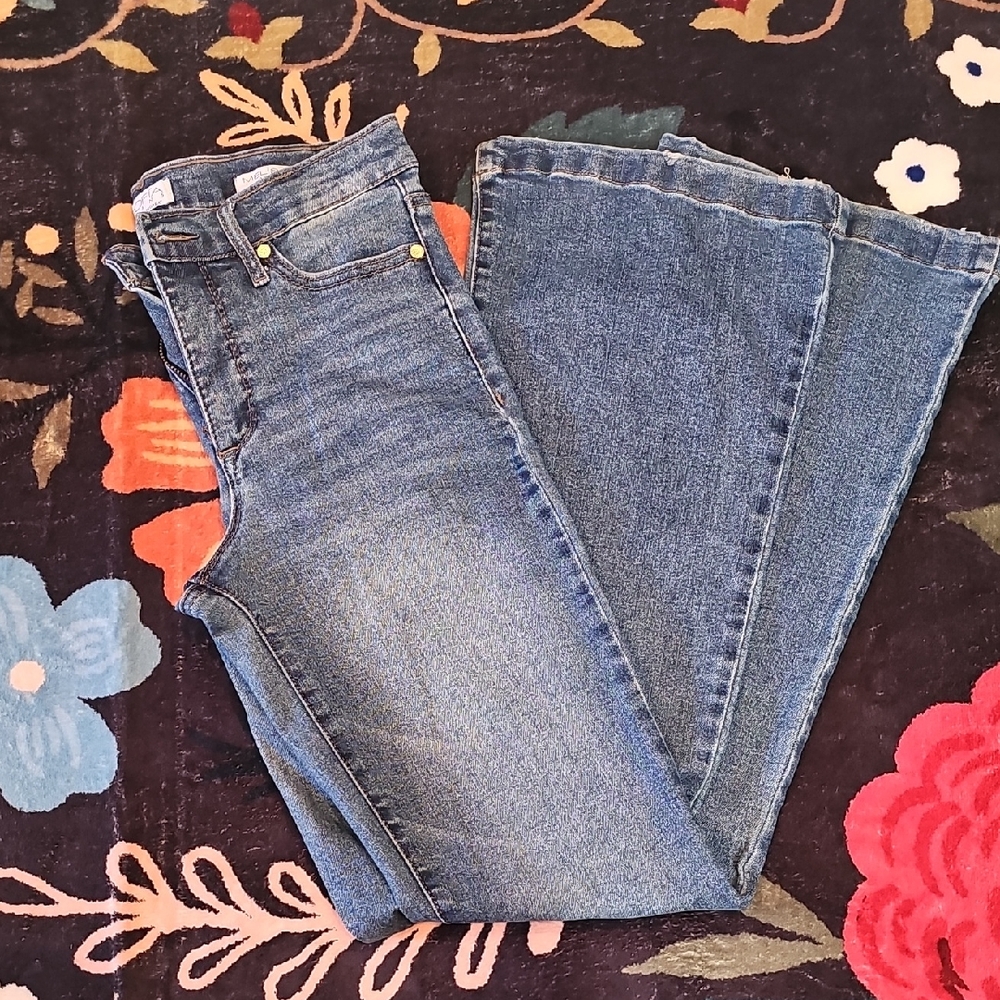Sofia by Sofia Vergara Blue Flare Jeans